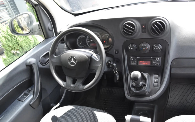 Mercedes-Benz Citan cena 38999 przebieg: 177840, rok produkcji 2015 z Łochów małe 254